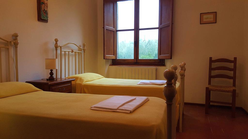 Holiday House Le Selvole Radda in Chianti Habitación foto
